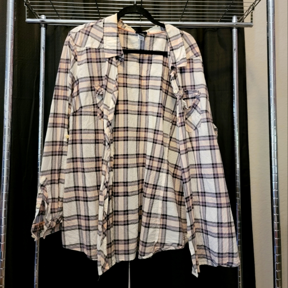 Light Plaid Long Sleeve Button Up Torrid